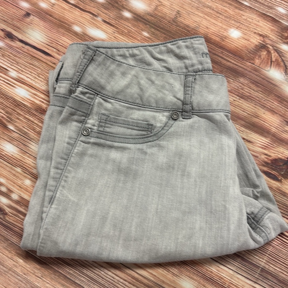 Maurice’s Lightweight Skinny Jeans